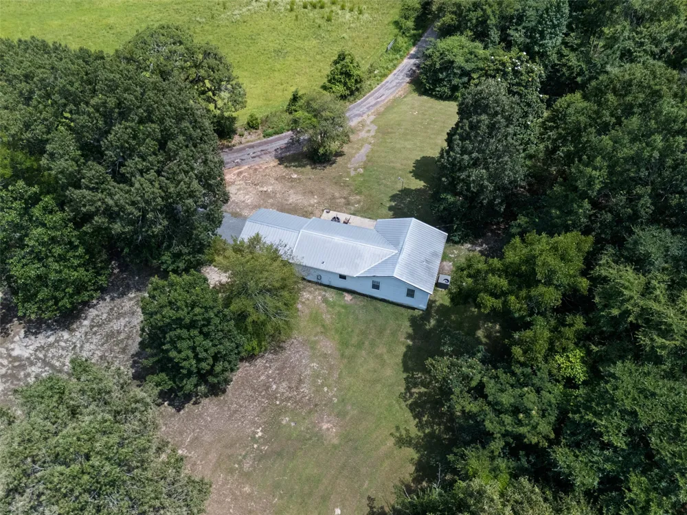 11932 Wisteria Ore City, TX 75683