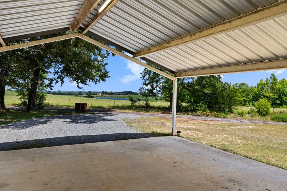 11932 Wisteria Ore City, TX 75683
