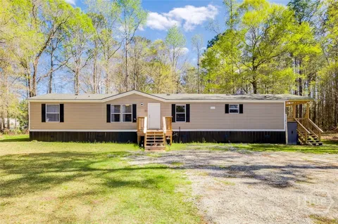 230 Pine Needle Drive