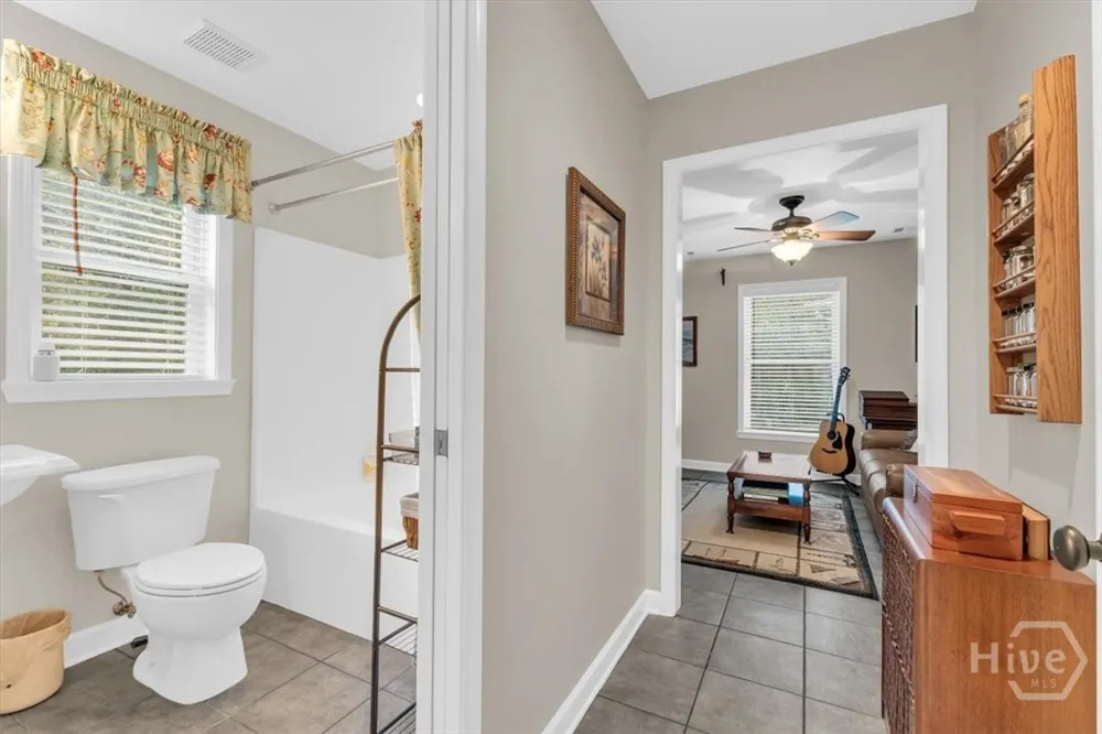 1039 Shell Point Cove Road NE Townsend, GA 31331
