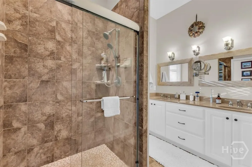 1039 Shell Point Cove Road NE Townsend, GA 31331