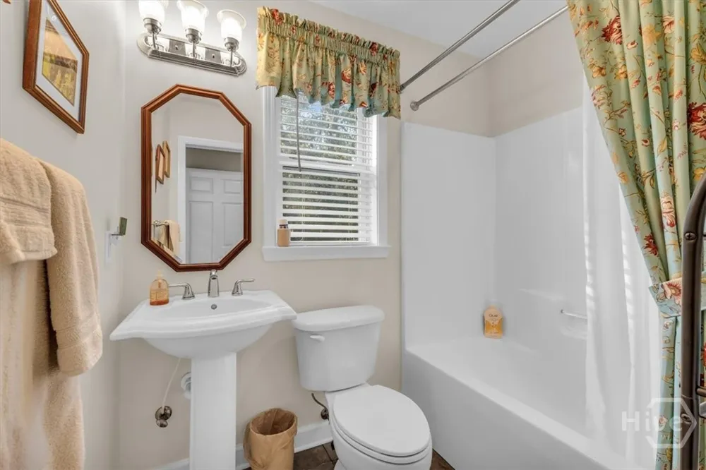 1039 Shell Point Cove Road NE Townsend, GA 31331