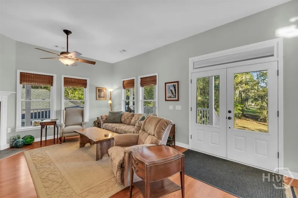 1039 Shell Point Cove Road NE Townsend, GA 31331