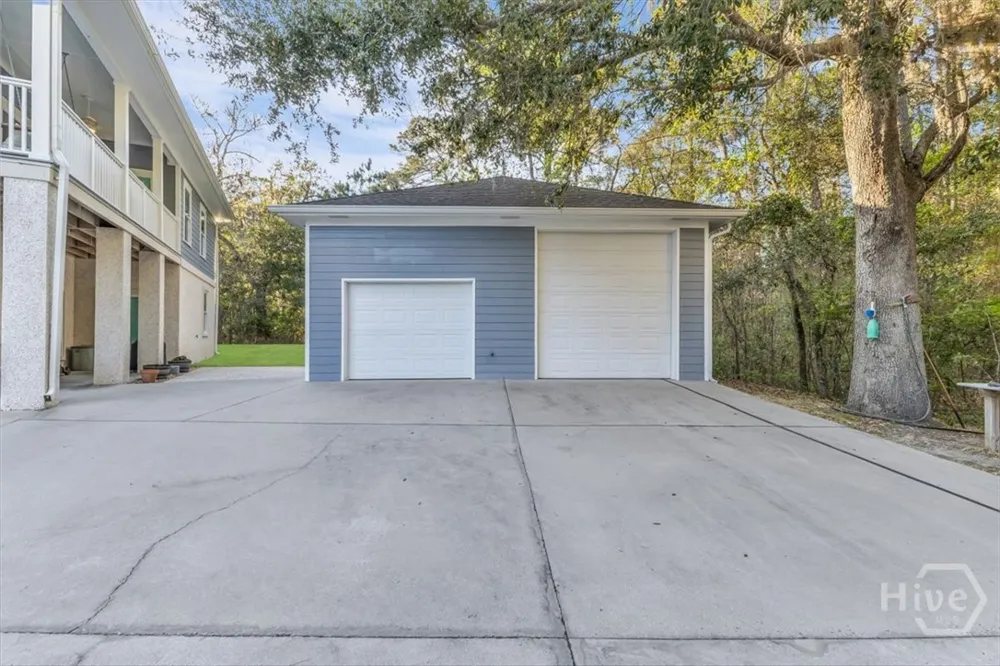 1039 Shell Point Cove Road NE Townsend, GA 31331