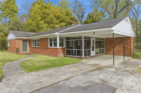 6 Alpine Drive