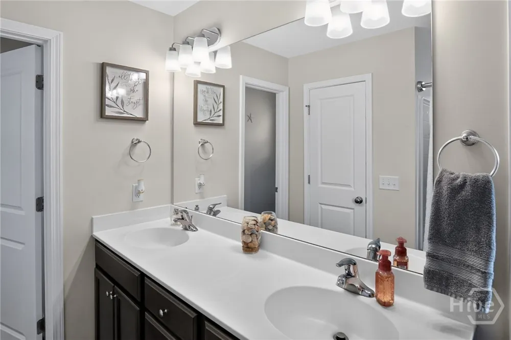 5 Cypress Loop Port Wentworth, GA 31407
