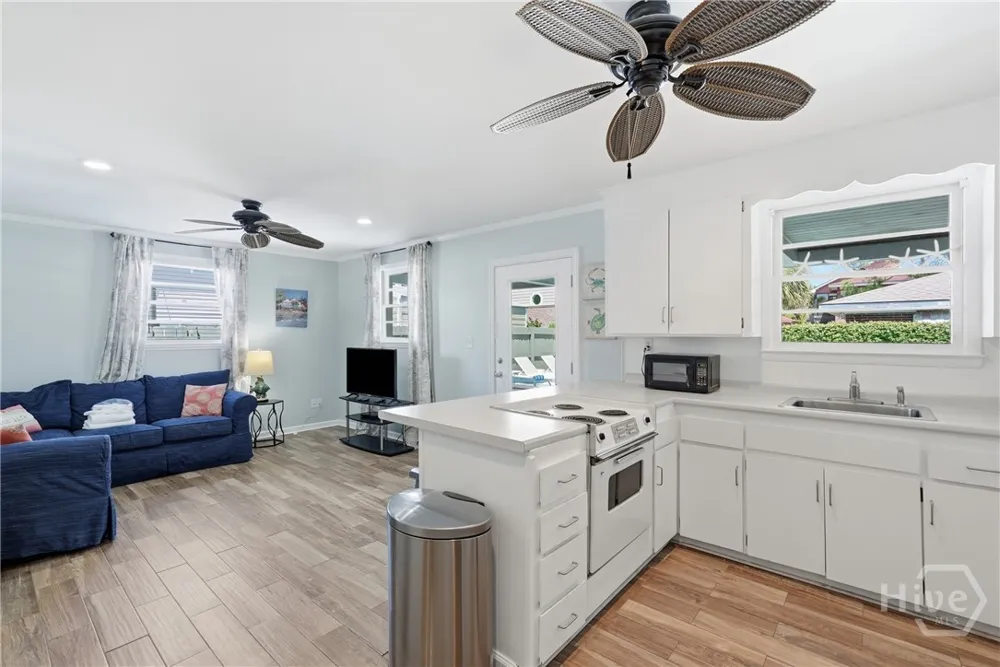 10 Center Terrace Tybee Island, GA 31328