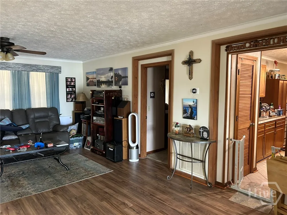 941 Lake Drive Midway, GA 31320