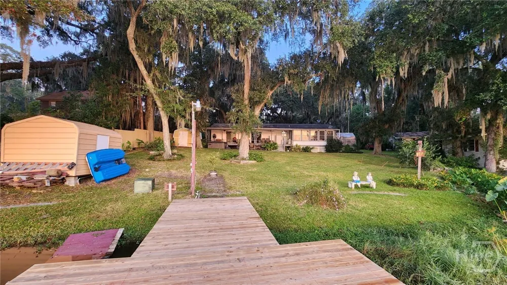 941 Lake Drive Midway, GA 31320