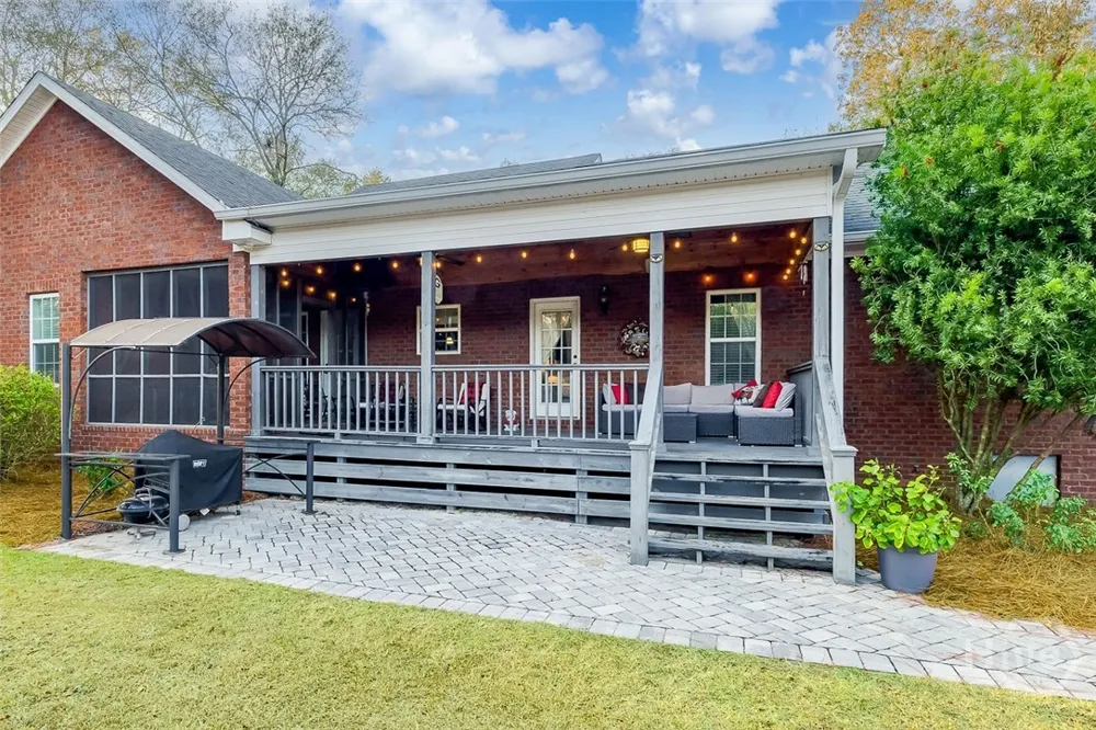 316 Hatcher Run Ellabell, GA 31308