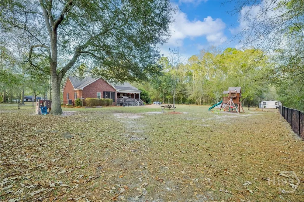 316 Hatcher Run Ellabell, GA 31308