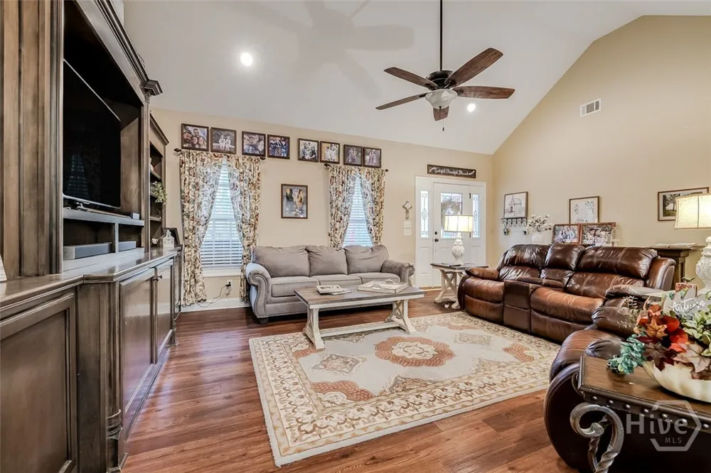 316 Hatcher Run Ellabell, GA 31308