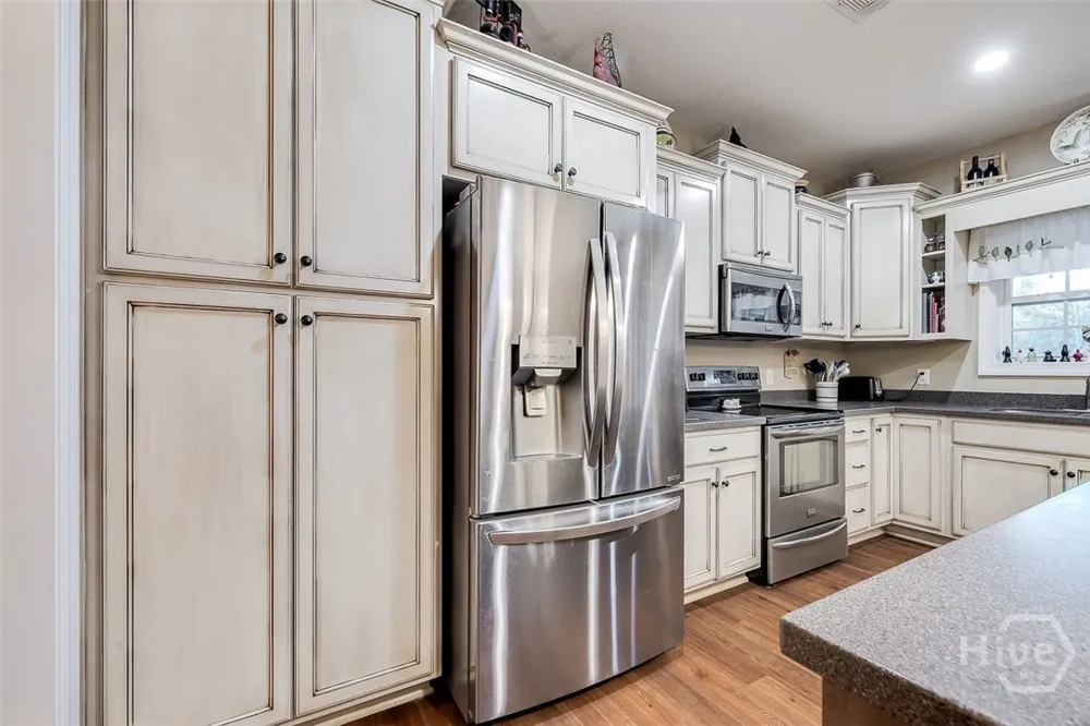 316 Hatcher Run Ellabell, GA 31308