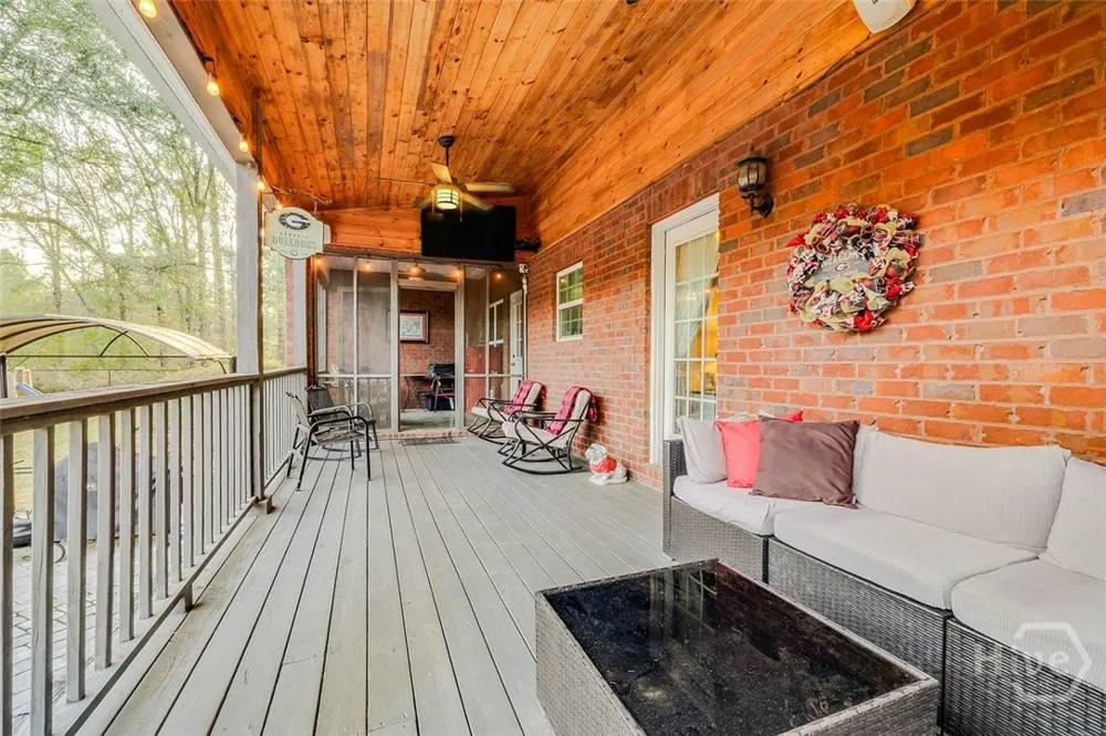 316 Hatcher Run Ellabell, GA 31308