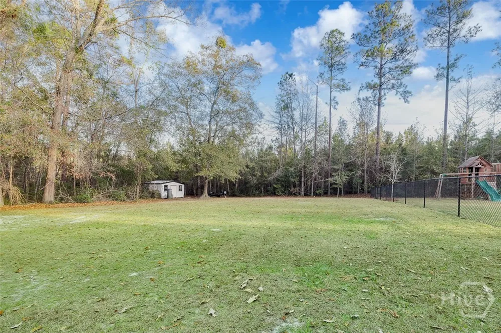 316 Hatcher Run Ellabell, GA 31308