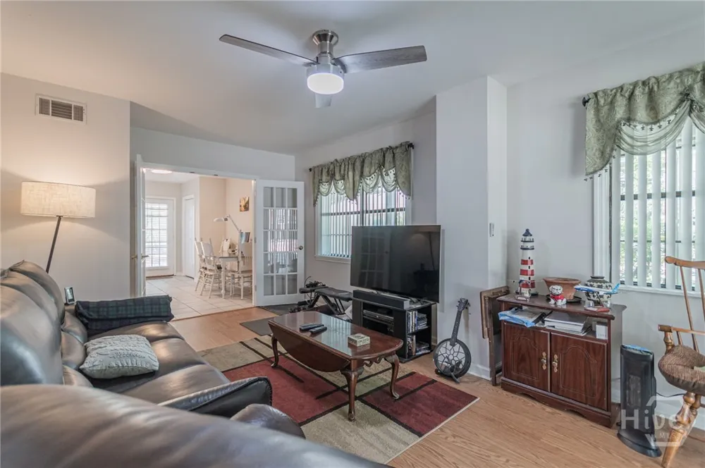 5 5th Avenue Tybee Island, GA 31328