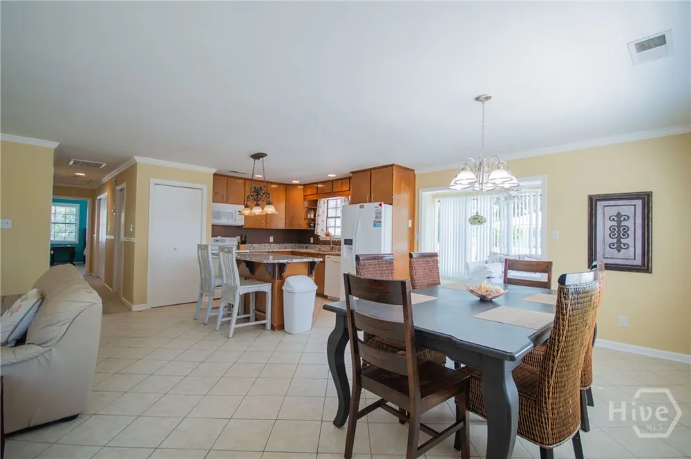 5 5th Avenue Tybee Island, GA 31328