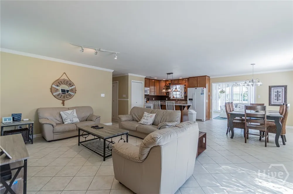 5 5th Avenue Tybee Island, GA 31328