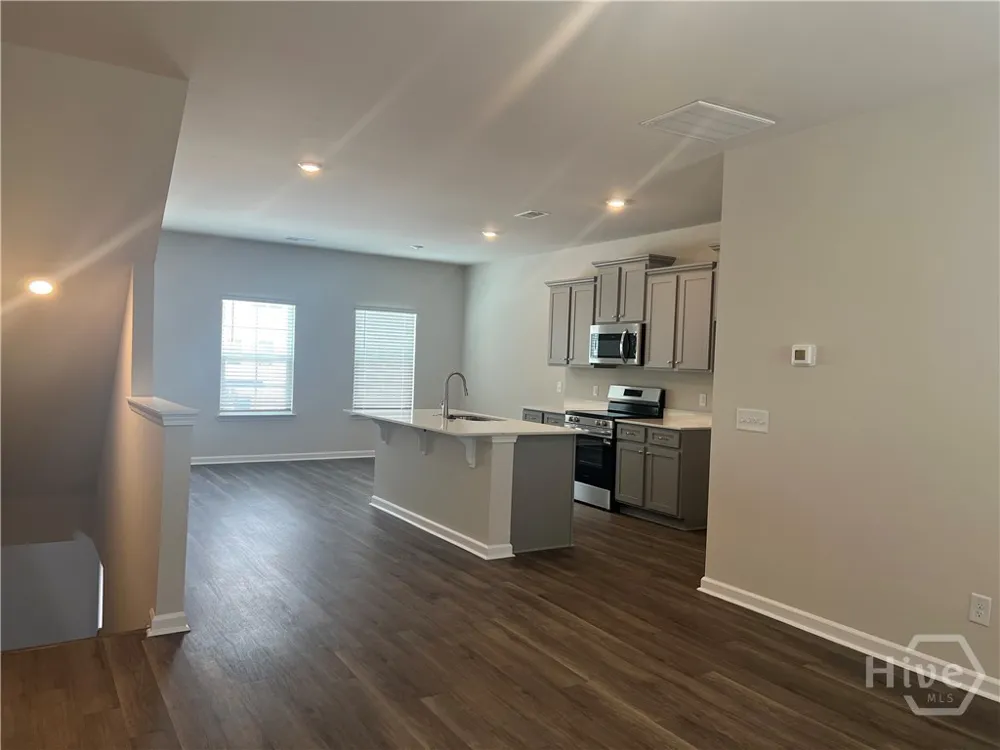 137 Simms Way Hinesville, GA 31313