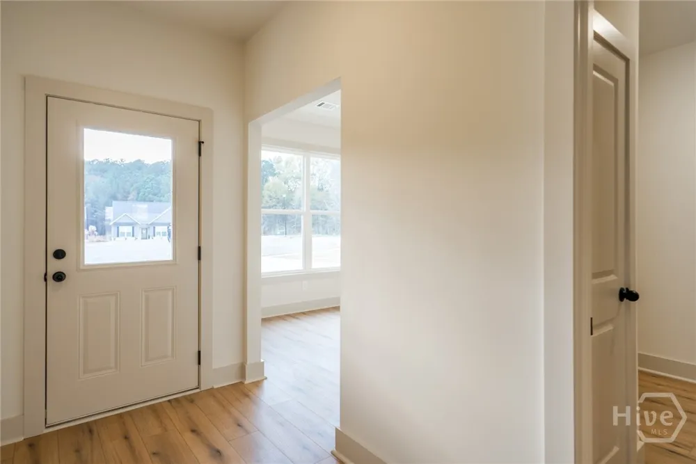 209 Squirrel Run Good Hope, GA 30641