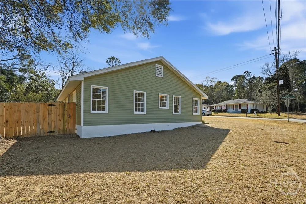 318 Peachtree Circle Sylvania, GA 30467