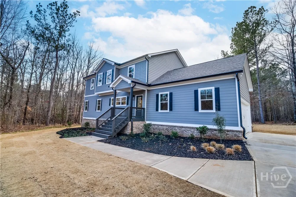 1021 Pointe S Tignall, GA 30668