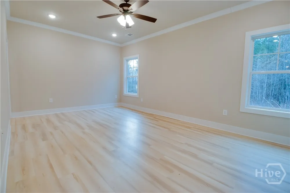 1021 Pointe S Tignall, GA 30668