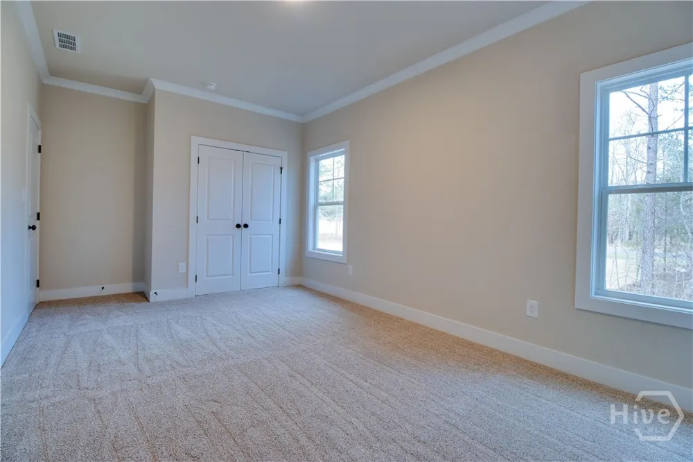 1021 Pointe S Tignall, GA 30668