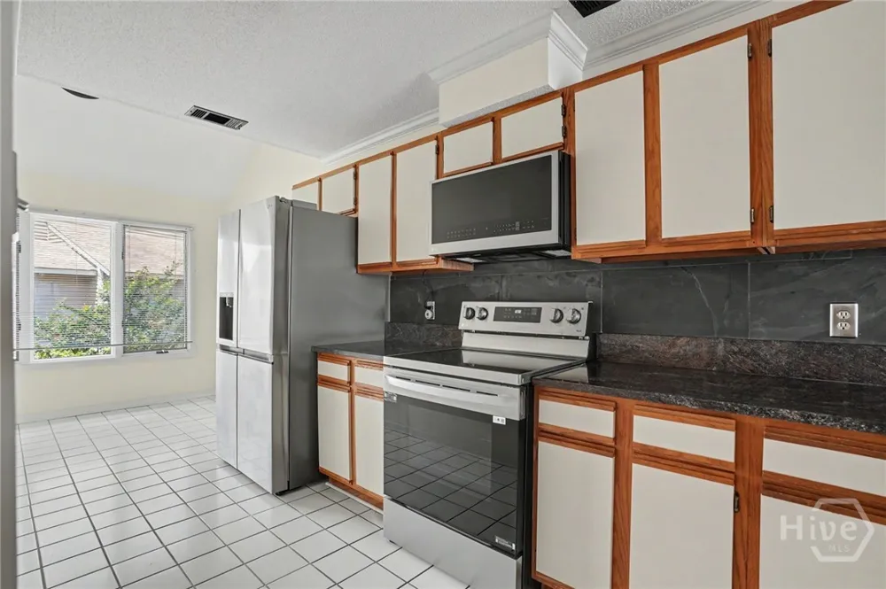 3005 River Drive #511 Thunderbolt, GA 31404