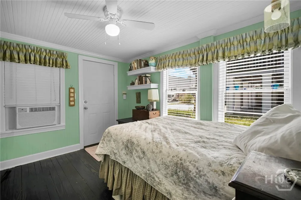 1105 Lovell Avenue Tybee Island, GA 31328