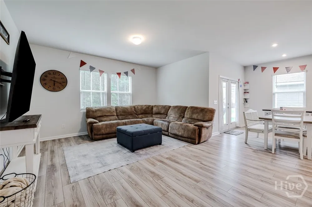 64 Shade Tree Drive Richmond Hill, GA 31324