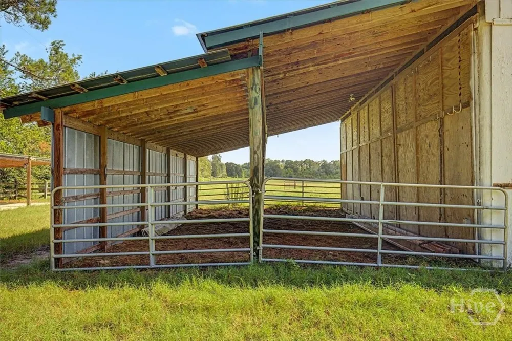 4781 L J ROAD Claxton, GA 30417