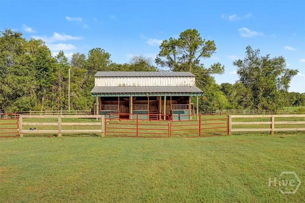 4781 L J ROAD Claxton, GA 30417