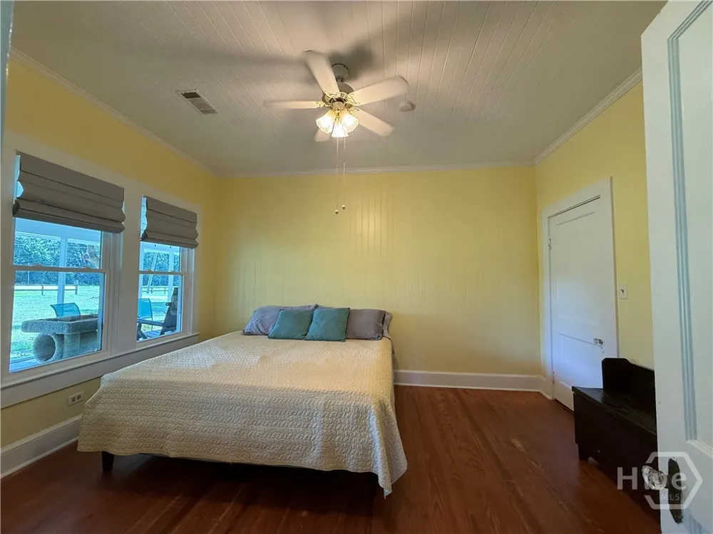 1693 Burtons Ferry Highway Sylvania, GA 30467