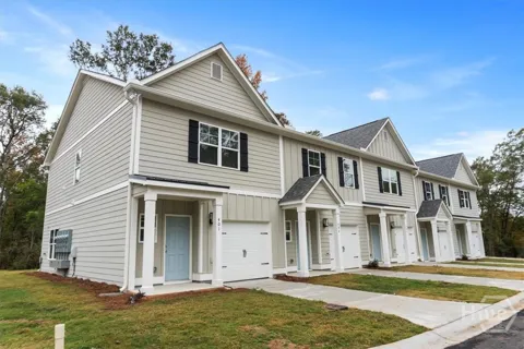 354 Arch Street #302
