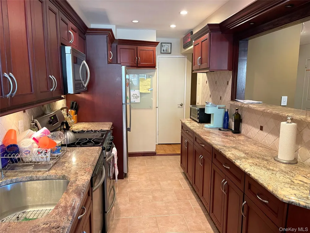 750 Shore Road #1-0  2nd fl Long Beach, NY 11561