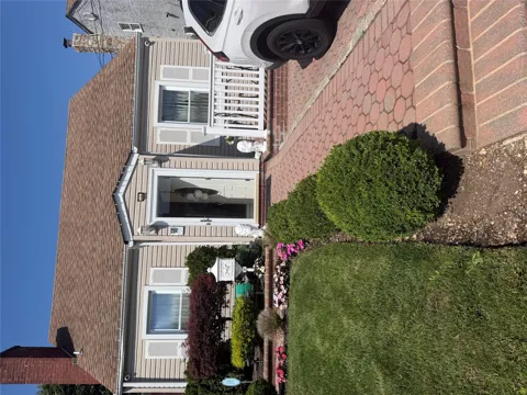 75 Maplewood Avenue