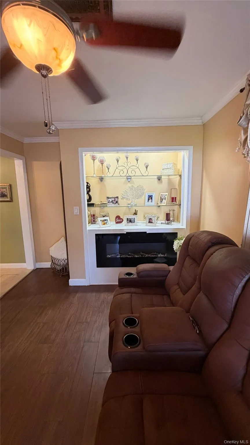 75 Maplewood Avenue Hempstead, NY 11550