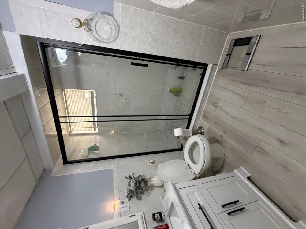 75 Maplewood Avenue Hempstead, NY 11550