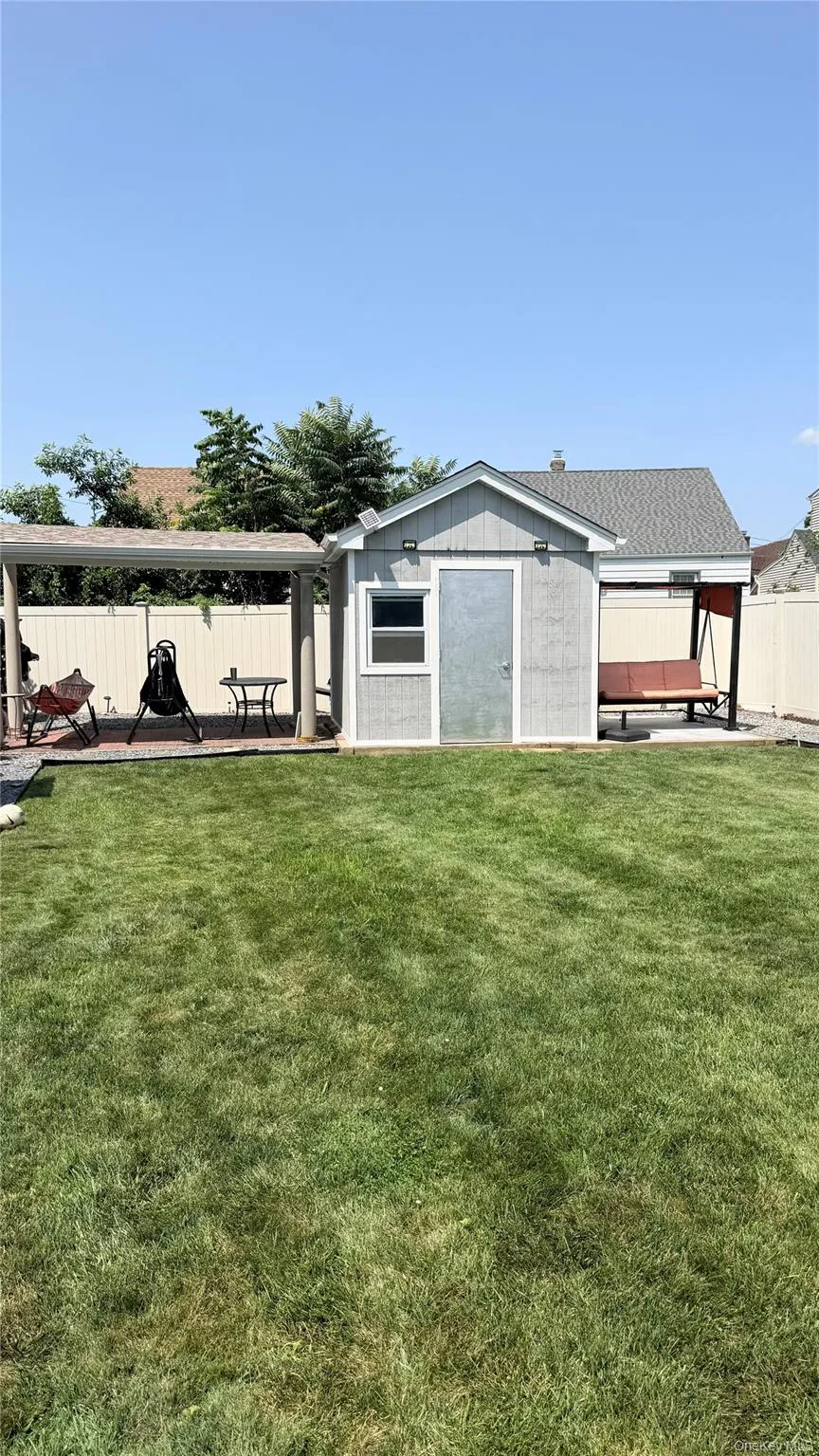 75 Maplewood Avenue Hempstead, NY 11550