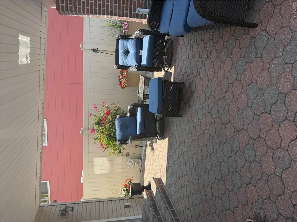 75 Maplewood Avenue Hempstead, NY 11550