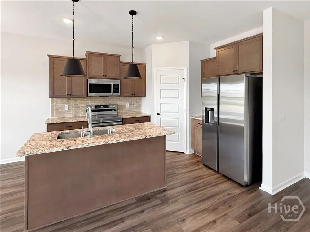 467 Buckhead Loop SE Allenhurst, GA 31301