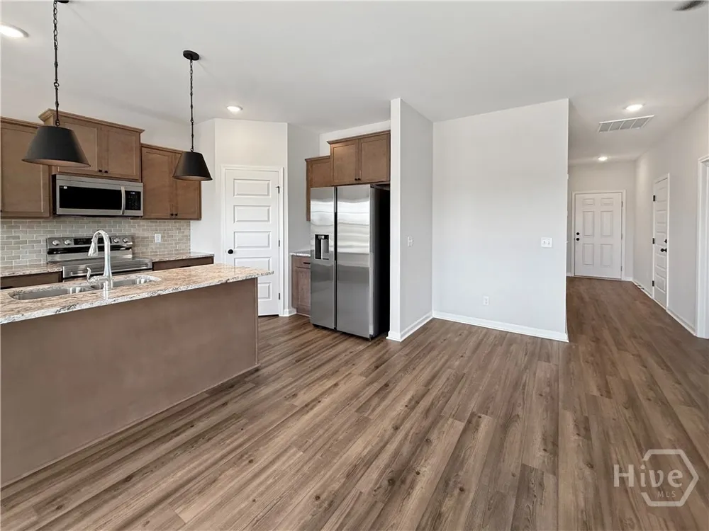 467 Buckhead Loop SE Allenhurst, GA 31301