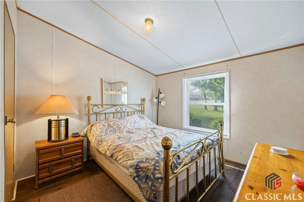 1691 Snows Mill Road Bogart, GA 30622