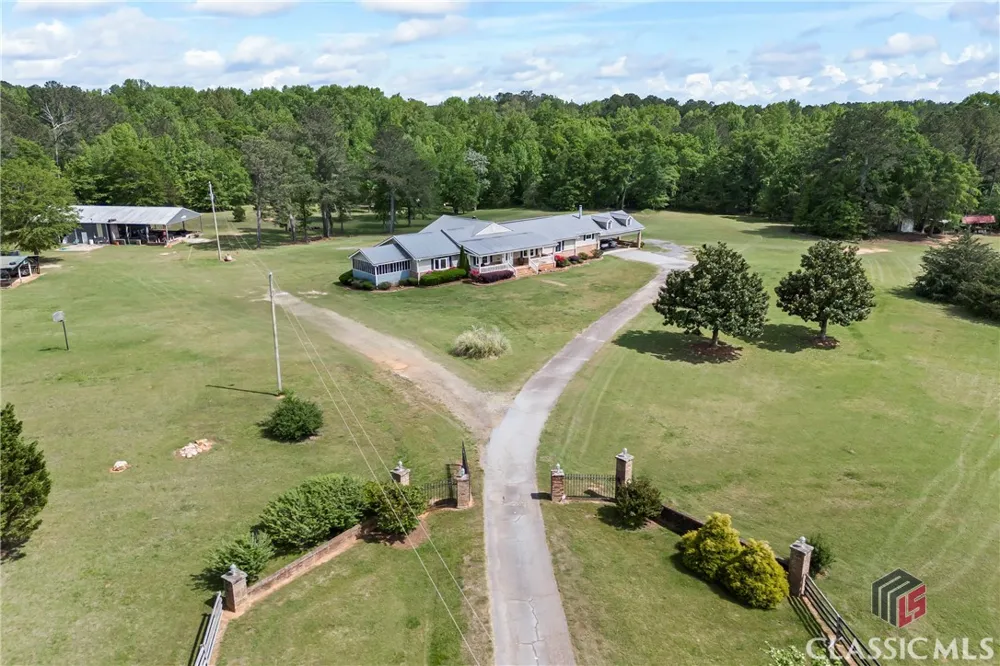 1691 Snows Mill Road Bogart, GA 30622