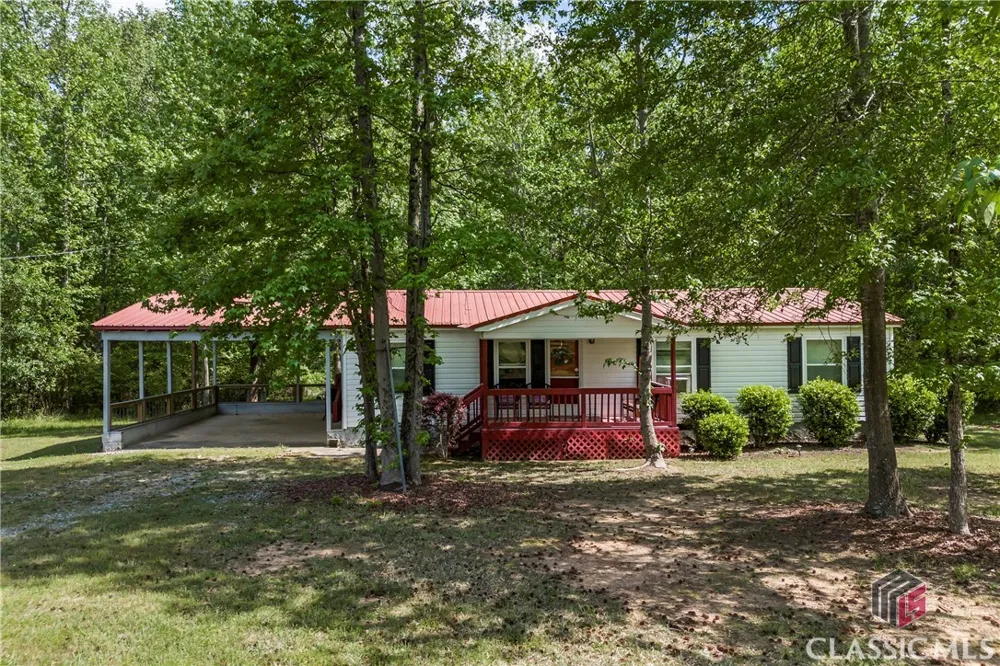 1691 Snows Mill Road Bogart, GA 30622