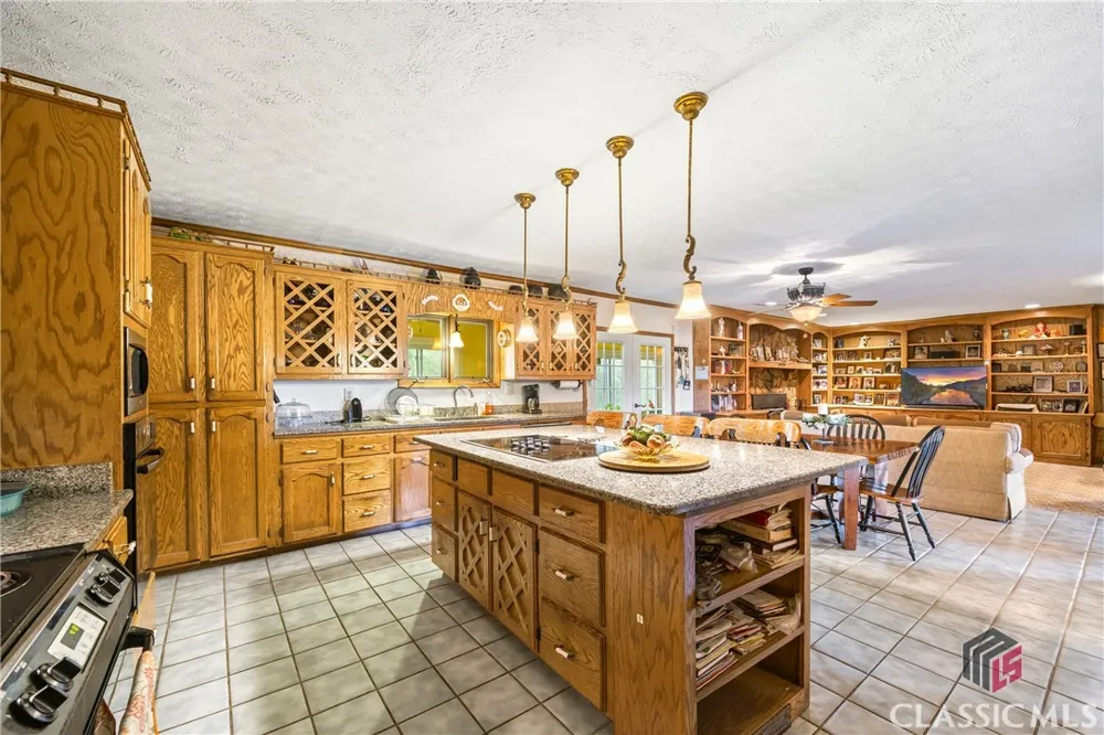 1691 Snows Mill Road Bogart, GA 30622