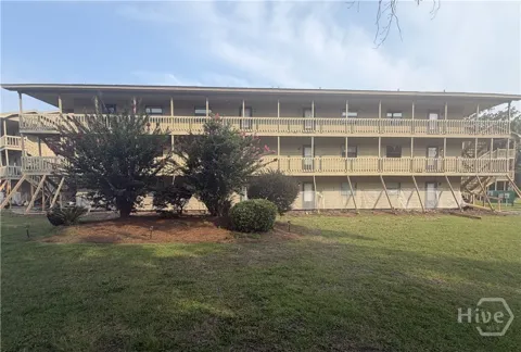 207 Azalea Road #23