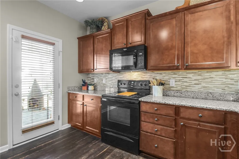 153 Hamilton Grove Pooler, GA 31322