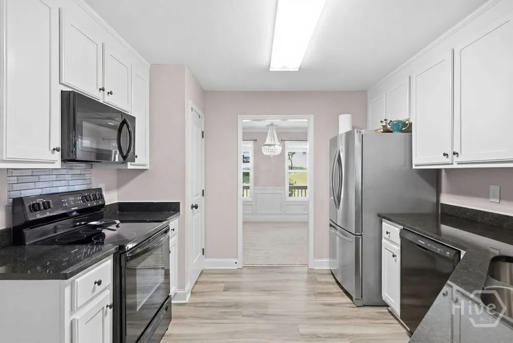 271 Oxmoor Close Winterville, GA 30683